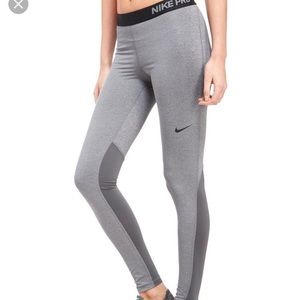 🔴PRICE DROP! Nike women’s pro cool leggings